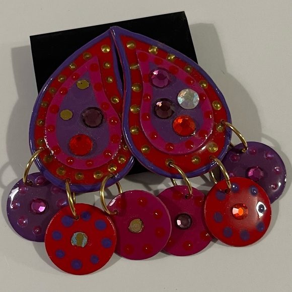 NEW Large Red/Purple Paisley Earrings. - Picture 1 of 2